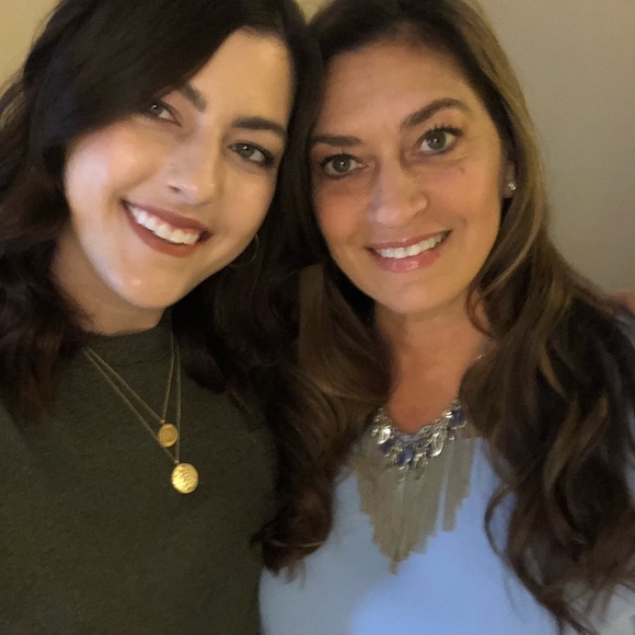 OFFER OR BUNDLE for Discount! 🦋 - Picture 1 of 1